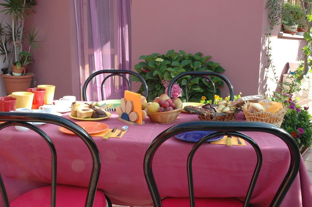 Liana Guest House Alghero Buitenkant foto
